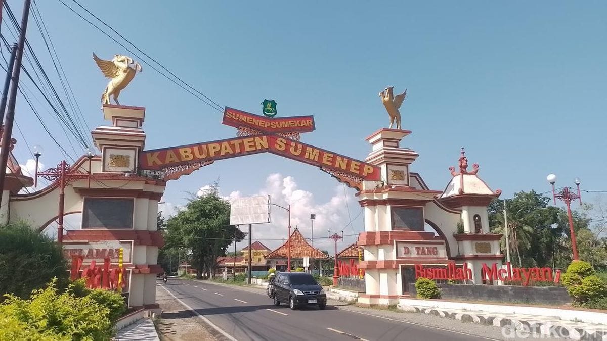 Tugu Selamat Datang Kabupaten Sumenep